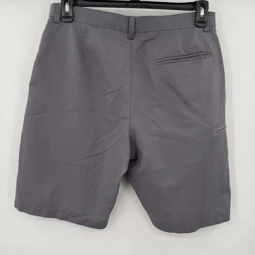Grand Slam Mens Gray Golf Shorts Size 33 Flat Front Zippered Utility Pocket